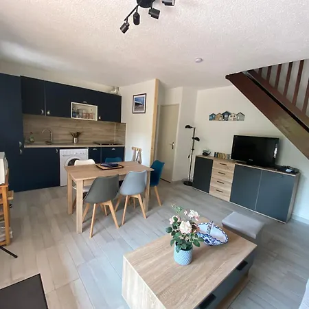 Holiday home Charmante Maison A