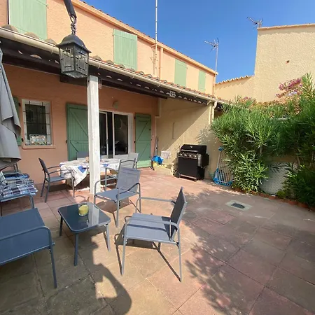 Charmante Maison A Holiday home *